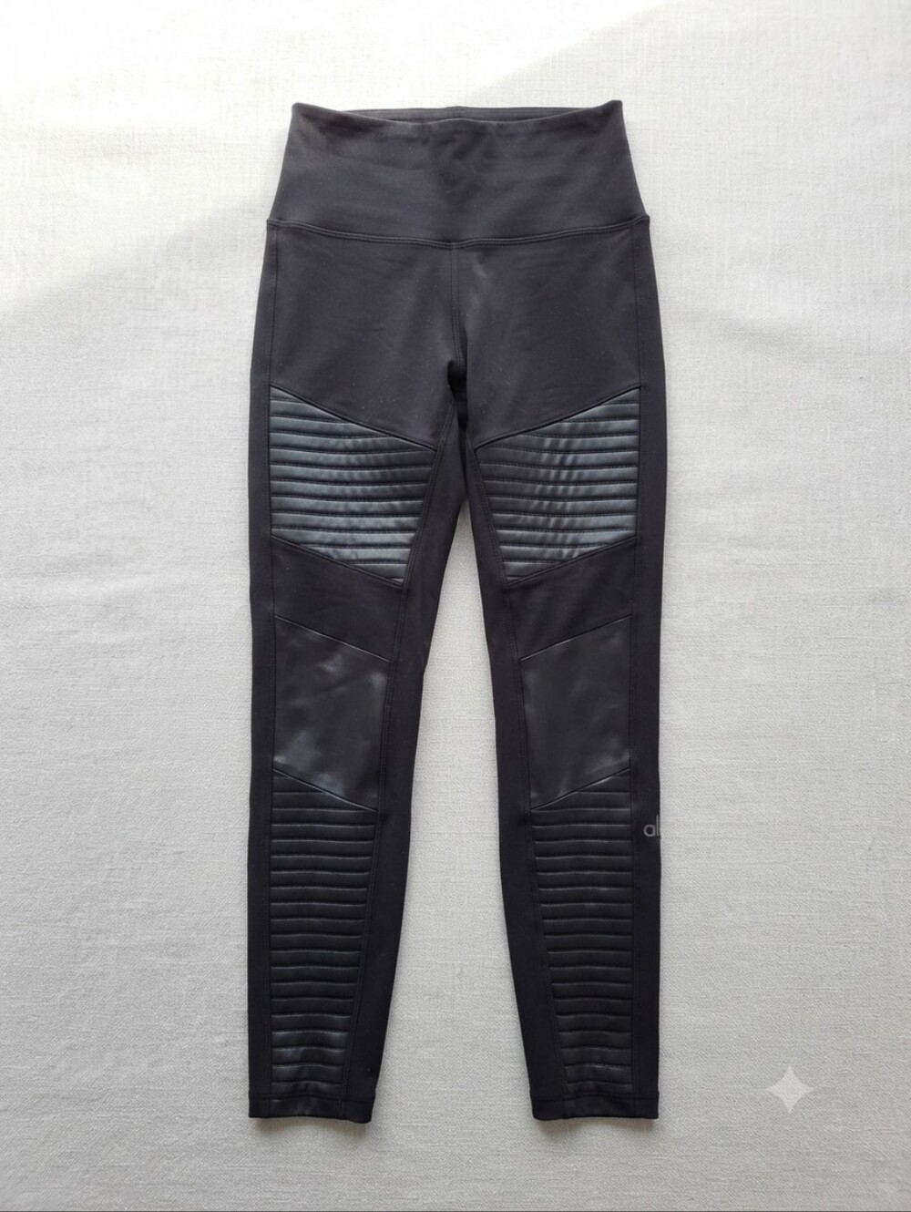 ✨ Alo Yoga High-Waist Moto Leggings Ribbed Glossy Contrast Stripes Black M ✨
